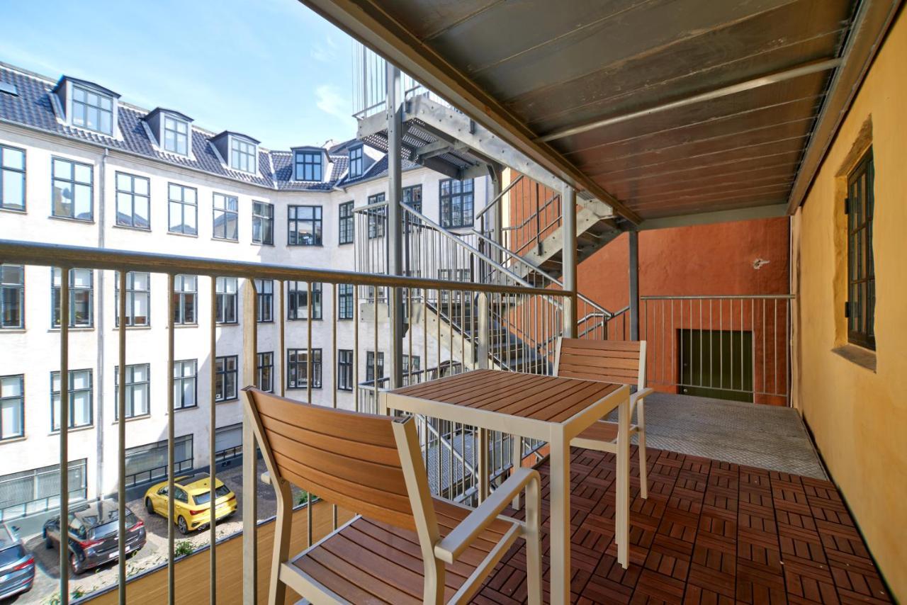 Balcony Apt - Center, 50m To The Metro * Copenhaga