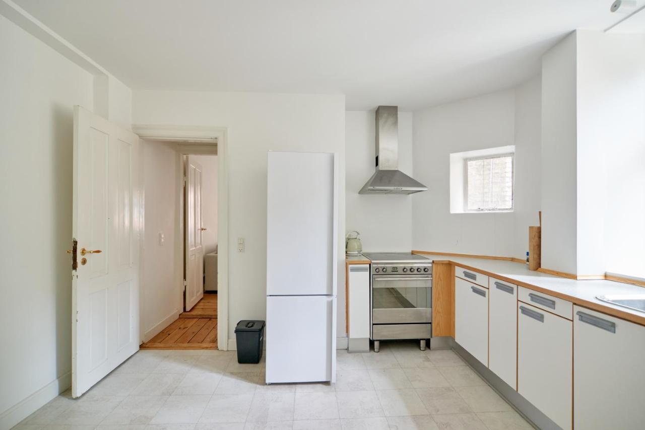 Xl Flat W 3 Bedrooms By Kings Garden In Cph Copenaghen