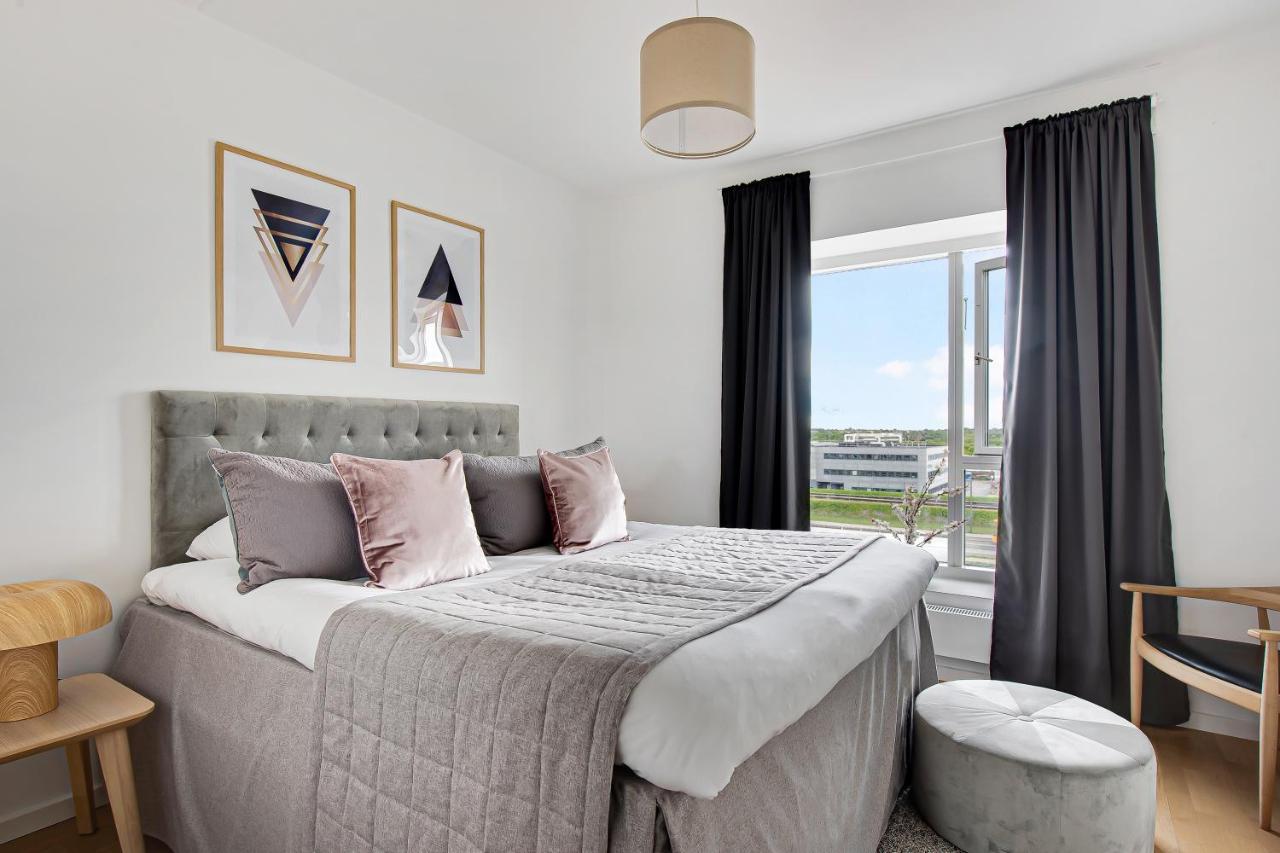Sanders Arena - Adorable Two-bedroom Close To Metro Station