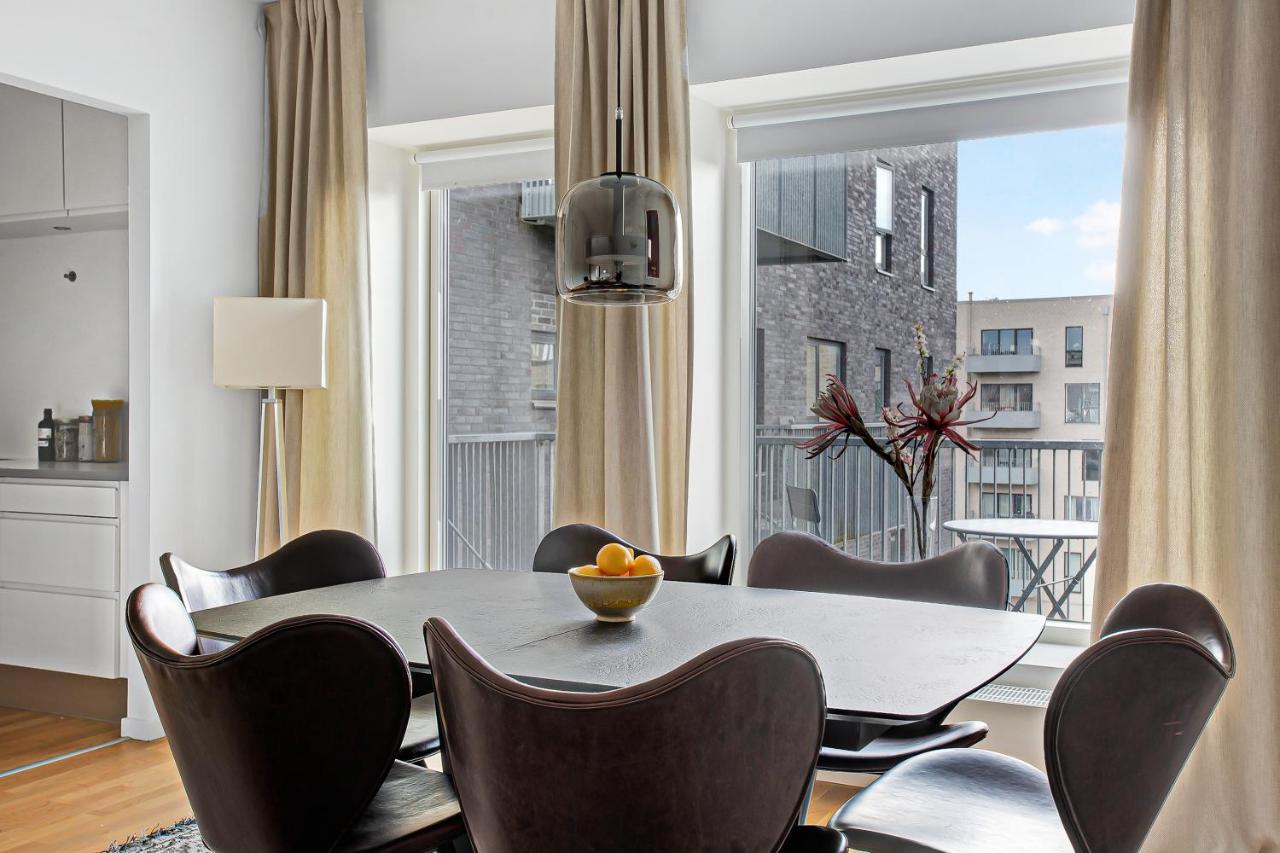Huoneisto Sanders Arena - Adorable Two-bedroom Close To Metro Station *