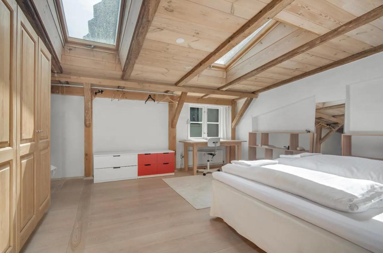 City Perfect For A Family Or Group! Apartment