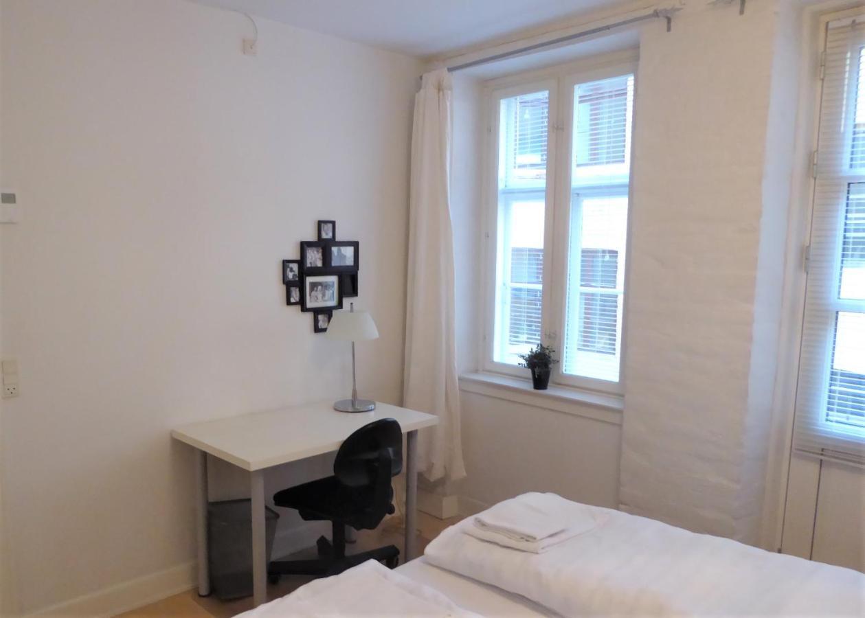 Modern 2-bedroom In Historic City Center * Copenhagen