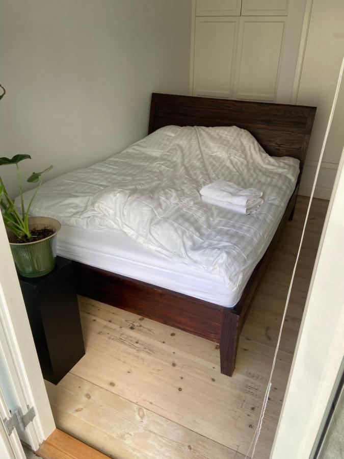 Indre Taet Ved Hovedbanegarden.