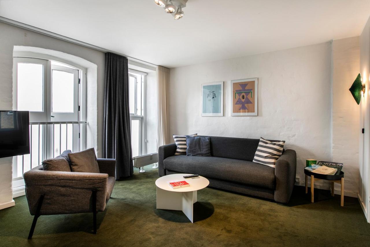 The Churchill By Daniel&jacob's Apartment