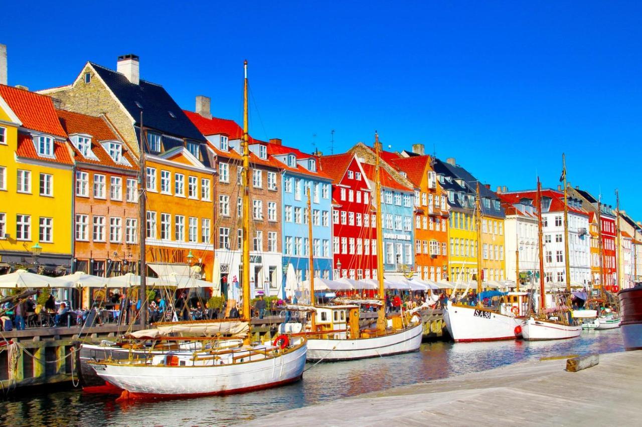 With Balcony, Free Parking & Elevator Huoneisto