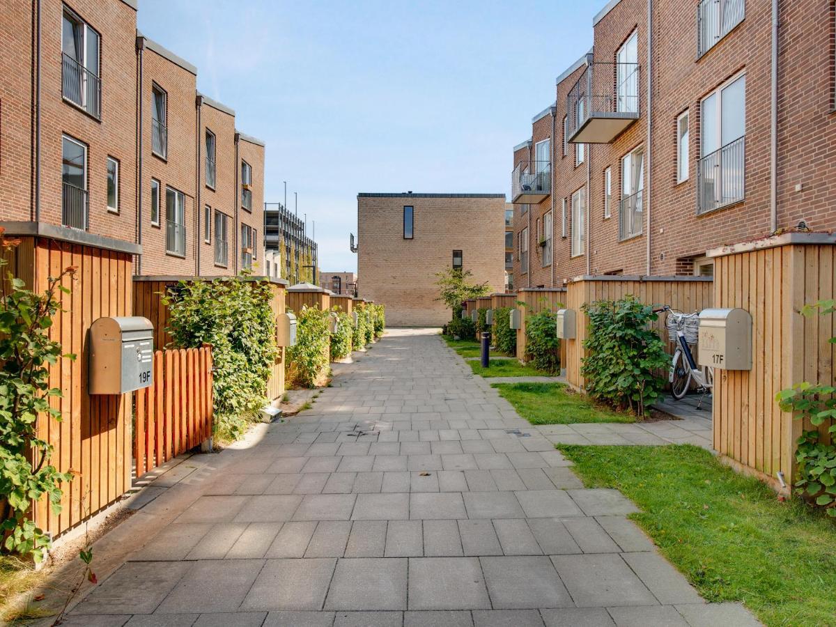 Sanders Field's - Chic Three-bedroom Townhouse With Private Terrace Apartment *
