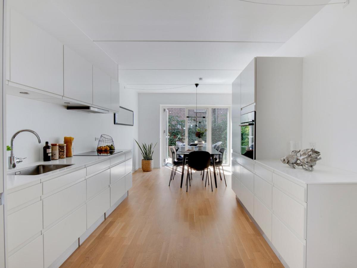 Sanders Field's - Chic Three-bedroom Townhouse With Private Terrace *