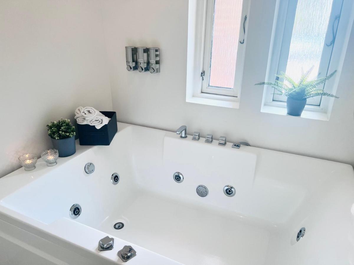 Villa Near City Centre *