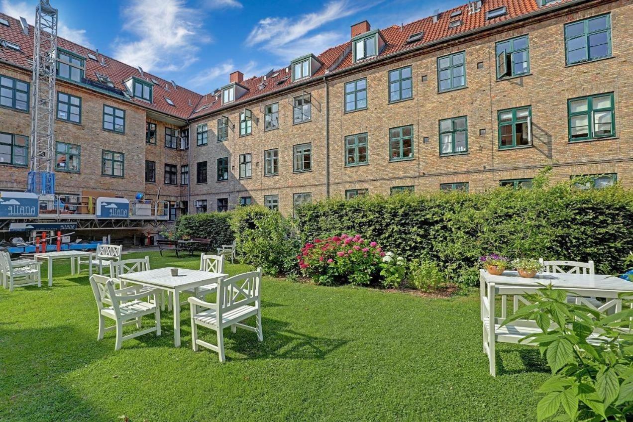 Comfortable In Copenhagen, Single Homestay *