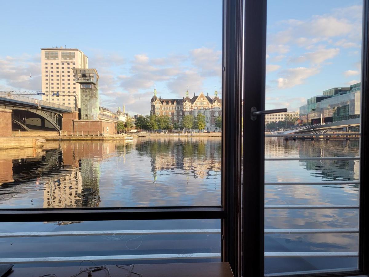Botel Cph Living Copenhagen