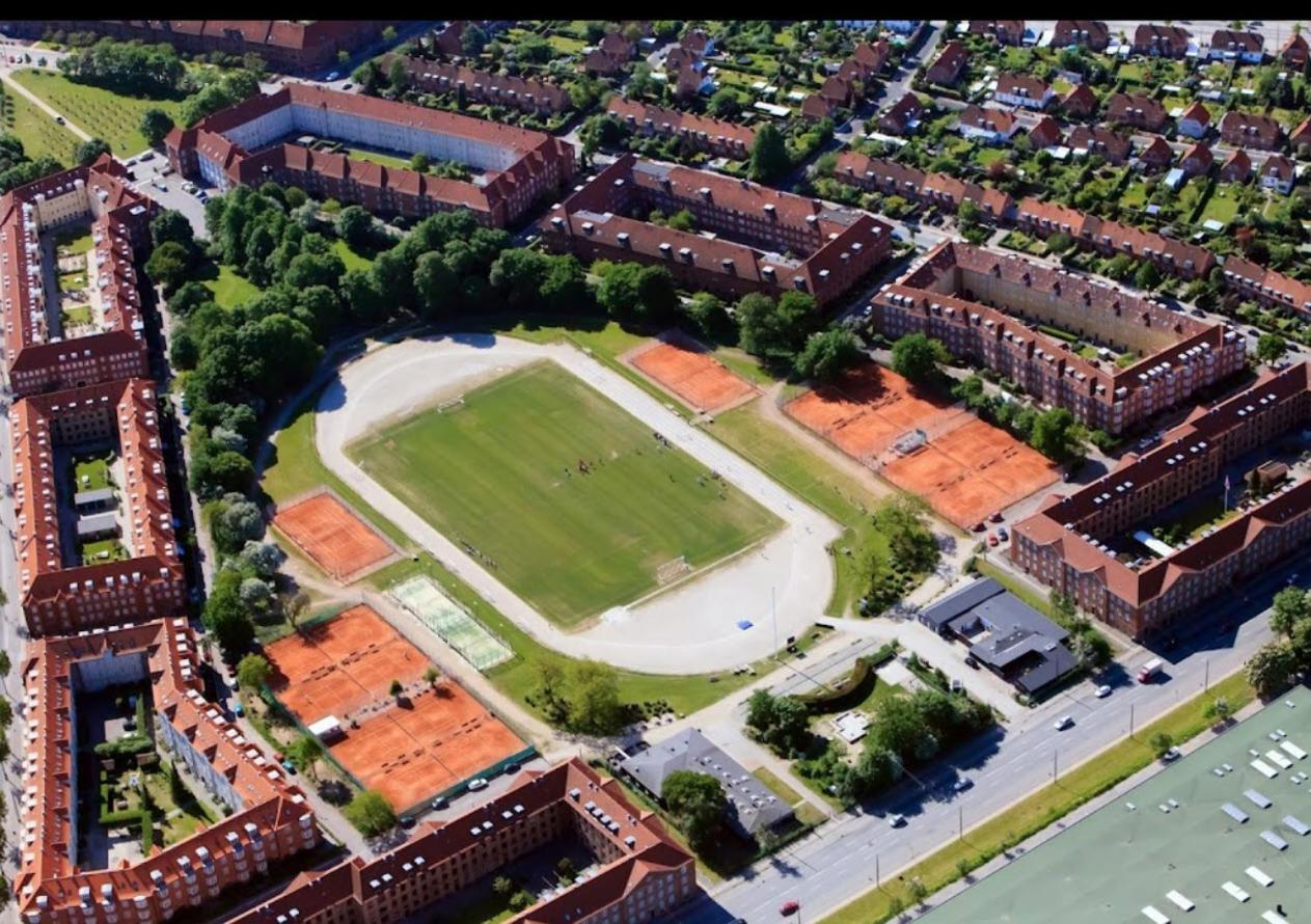 Séjour chez l'habitant Cosy In Residential Part Of Copenhagen, With Free Street Parking And Shared Bathroom