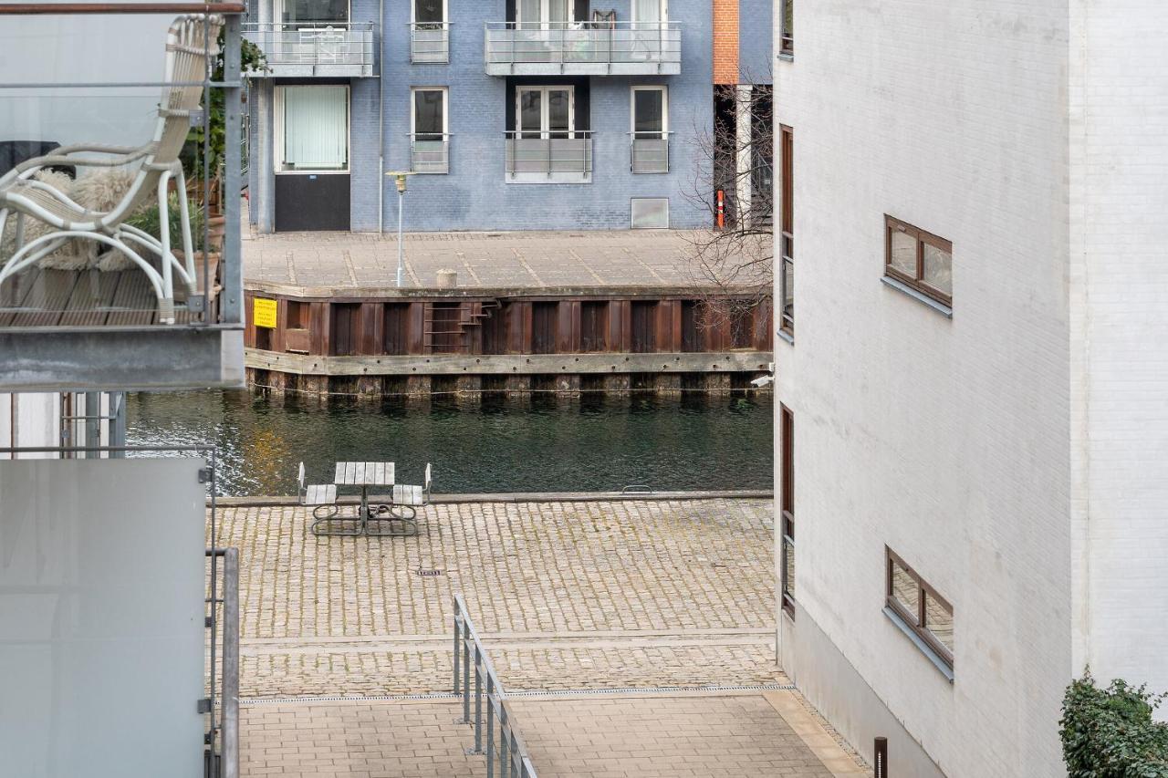 Scandi-hygge 2 Bedroom In Charming Christianshavn * Copenhagen