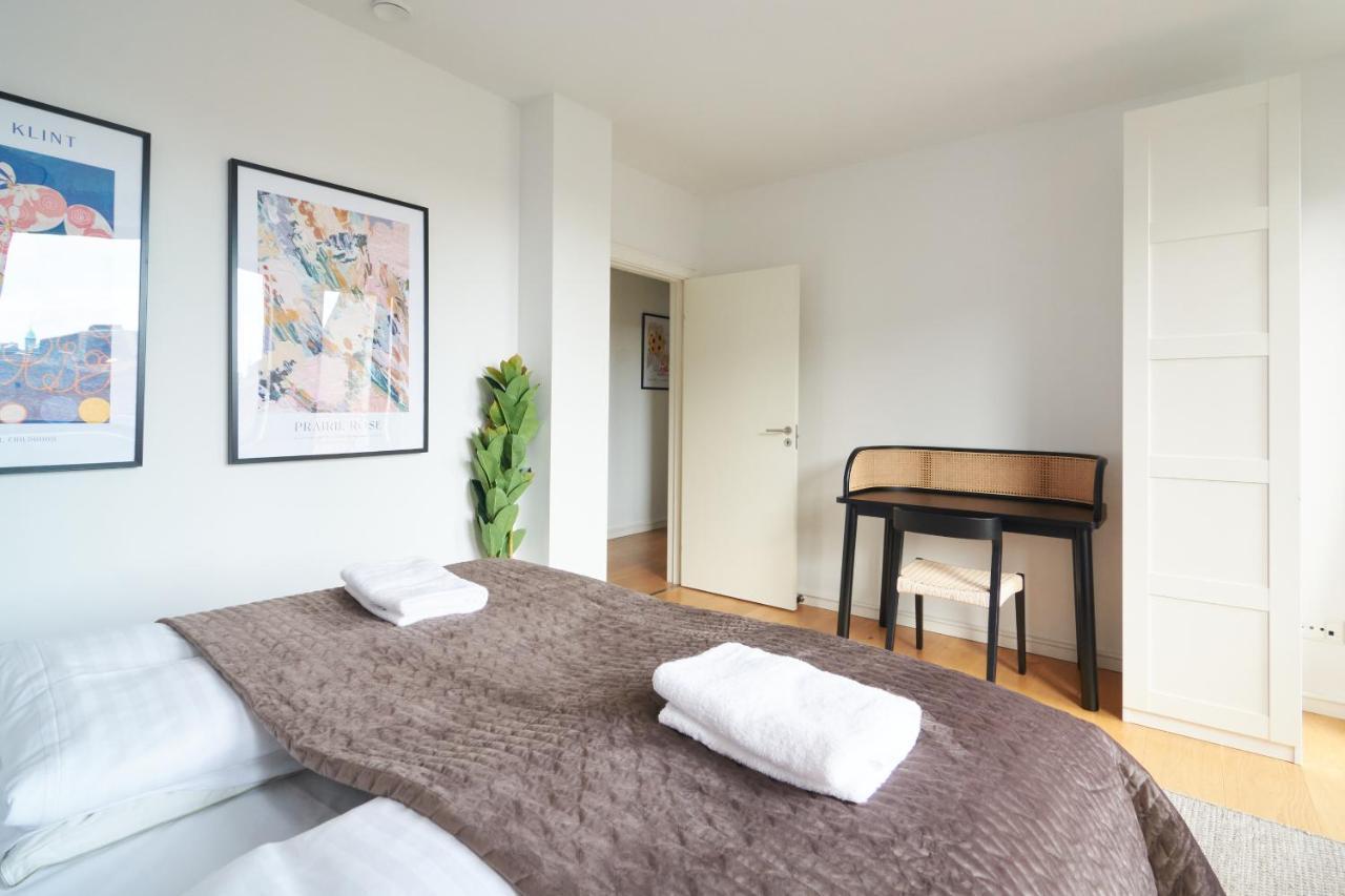 Stylish 2br W Private Balcony In Cph Centre