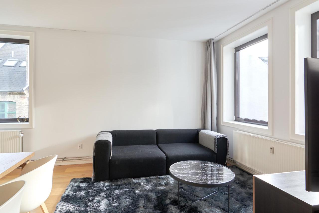 Stylish 2br W Private Balcony In Cph Centre * Copenhaga