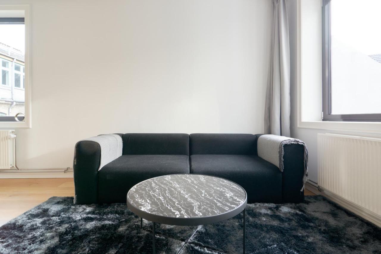 Stylish 2br W Private Balcony In Cph Centre Apartamento *