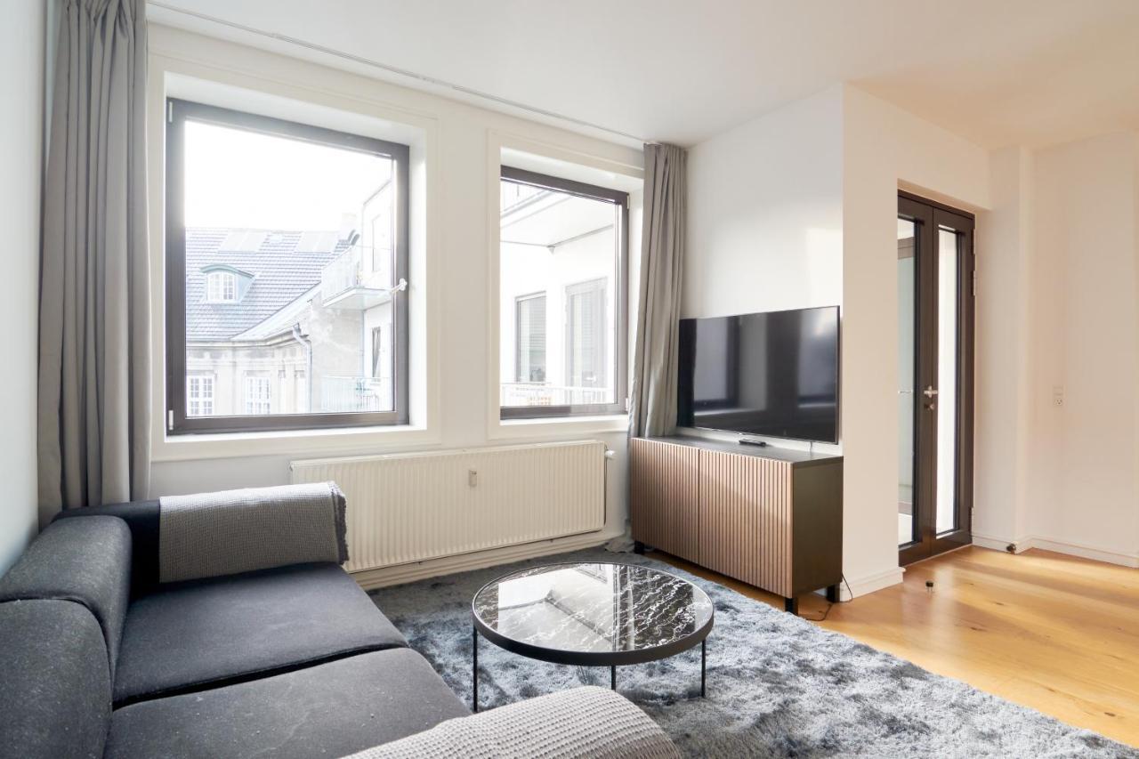Huoneisto Stylish 2br W Private Balcony In Cph Centre