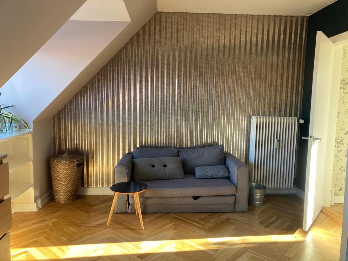 Comfortable In Copenhagen, Single Copenhagen