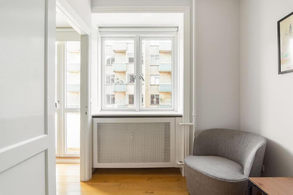 Apartment Cozy In Christianshavn W Two Balconies.