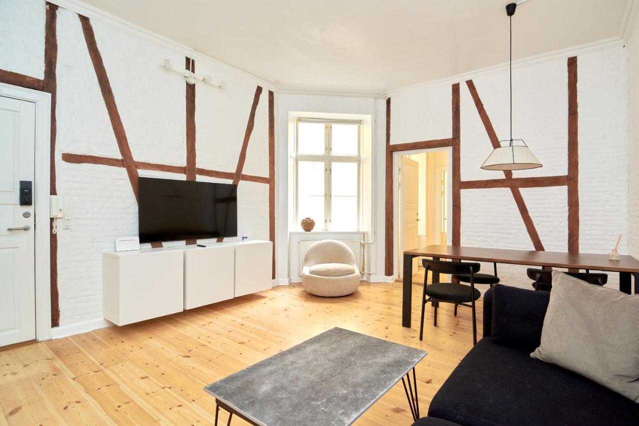 Scandinavian Style 3br In Centre *