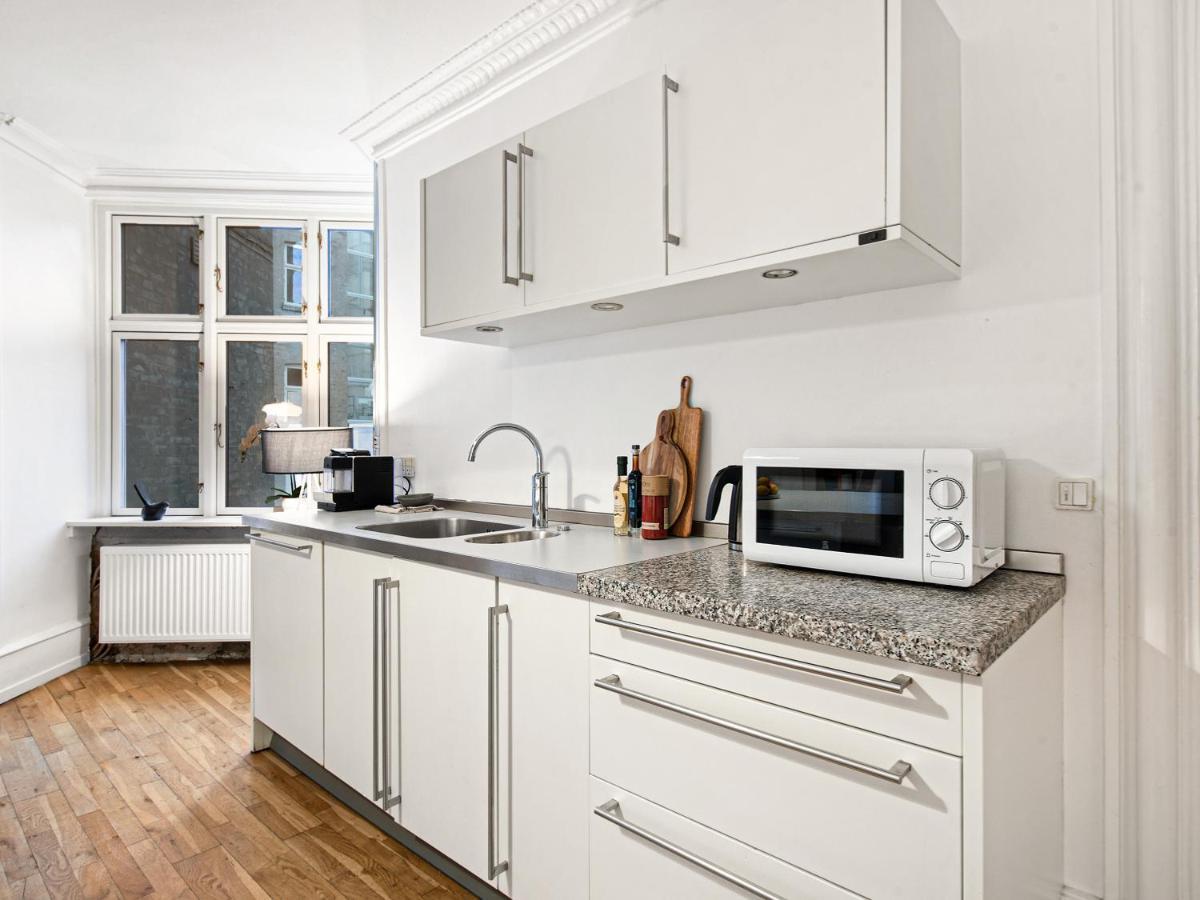 Sanders Stage - Enchanting Four-bedroom Near Nyhavn Huoneisto *