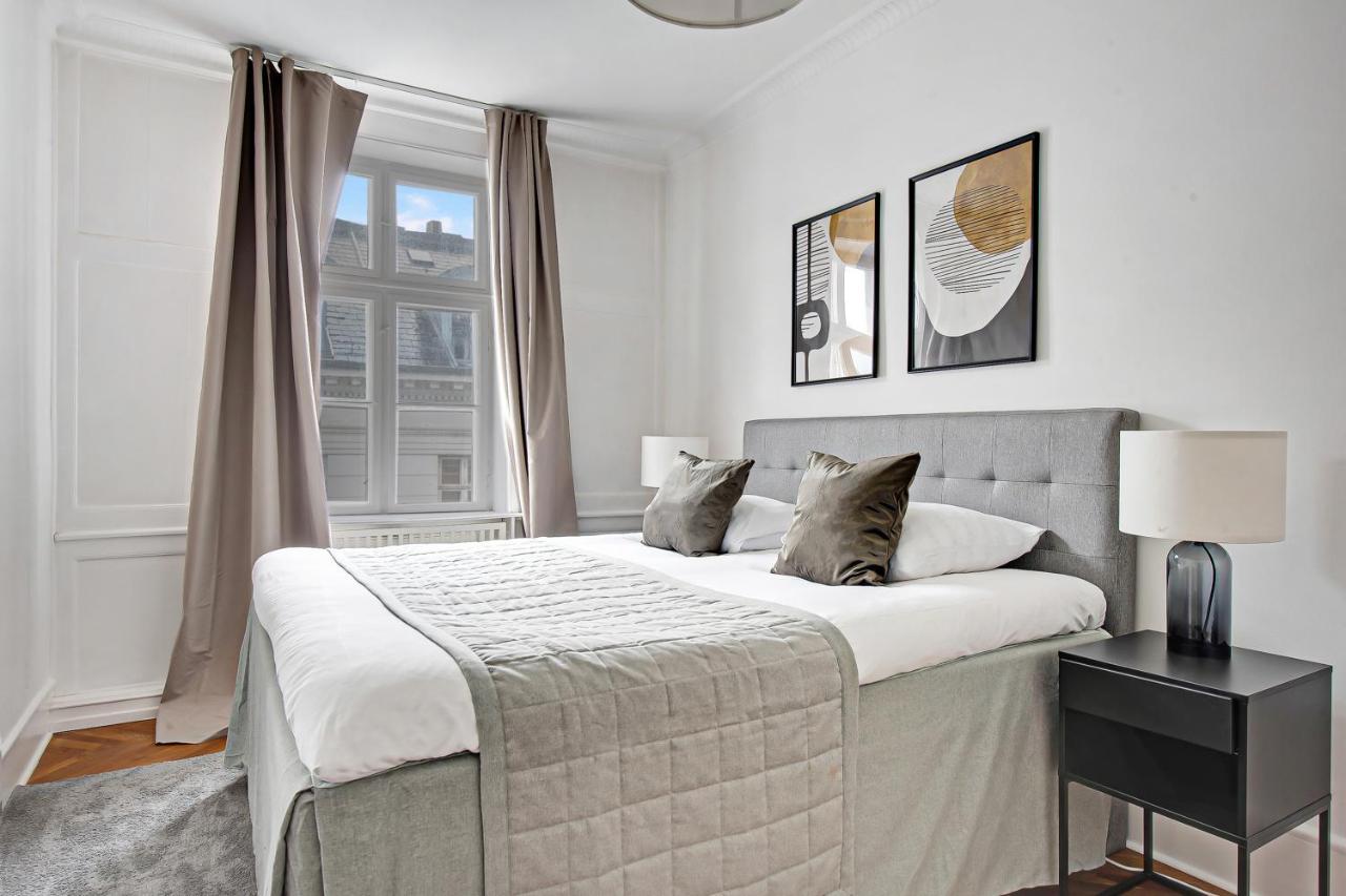 Sanders Square - Spacious Six-bedroom Near Amalienborg Apartamento Copenhague