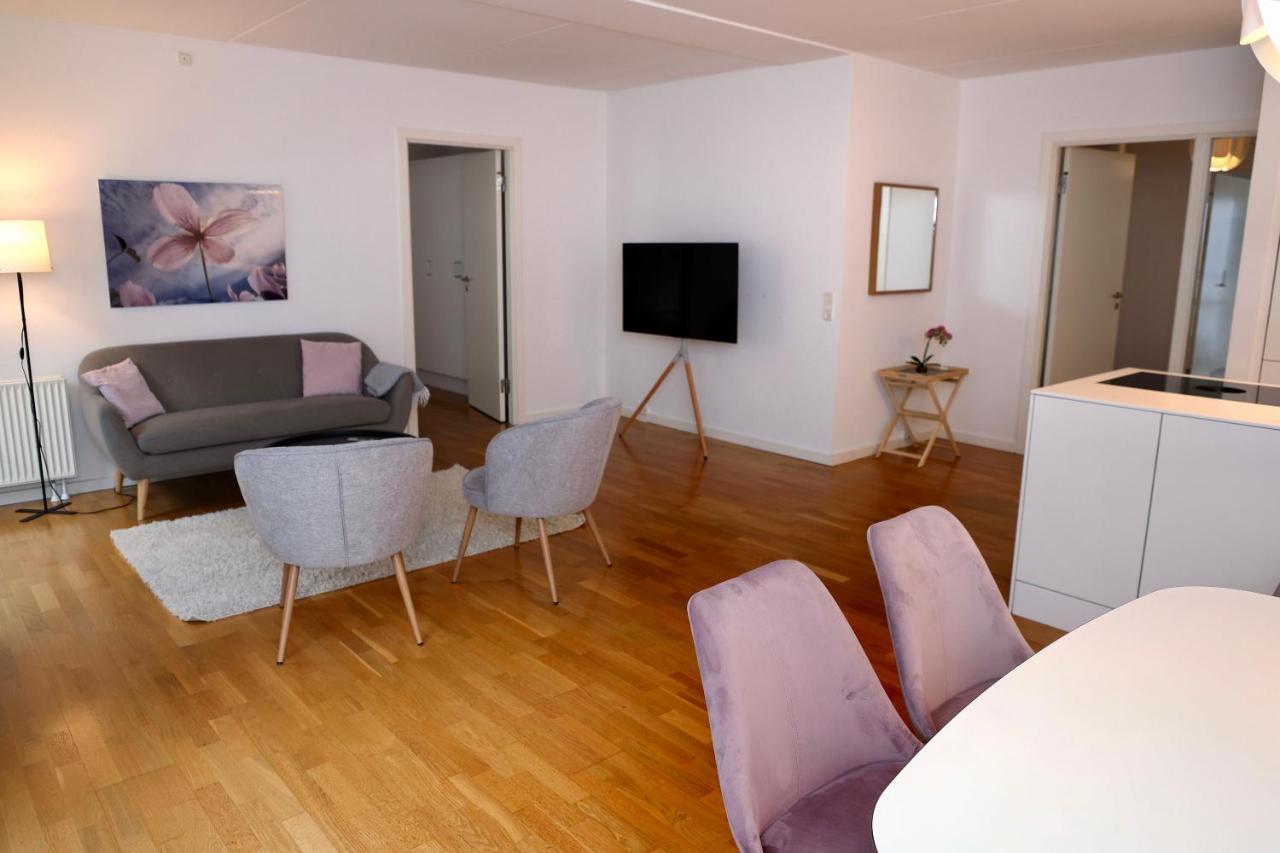 Scandi-hygge 2 Bedroom In Charming Christianshavn * Copenhagen