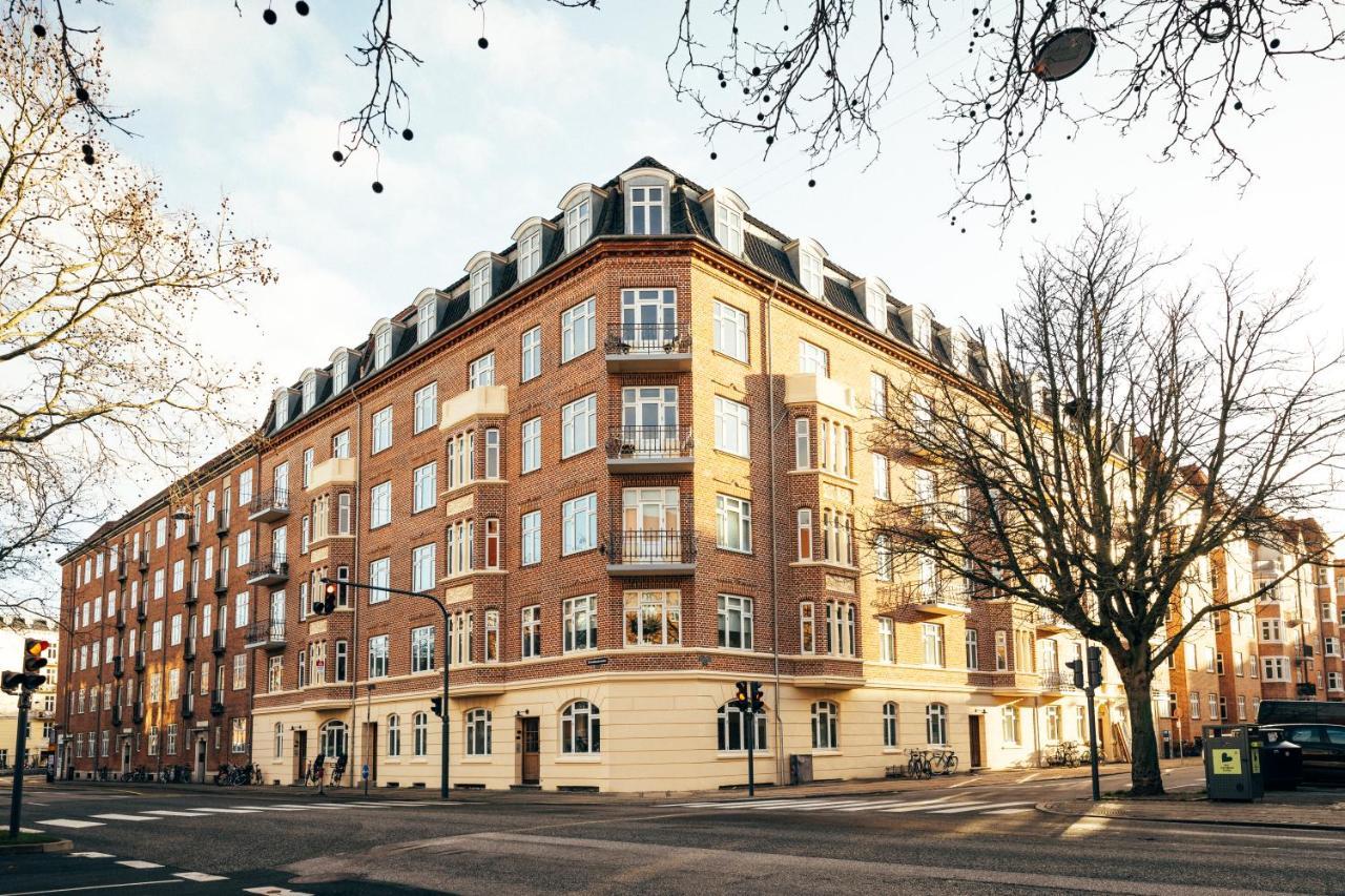 Elegant, Evocative And Cosy In Osterbro With A Panoramic View. Eco-friendly. 1km Harbour/ Beach, 3km- Center, 13km-airport. Appartement Copenhague