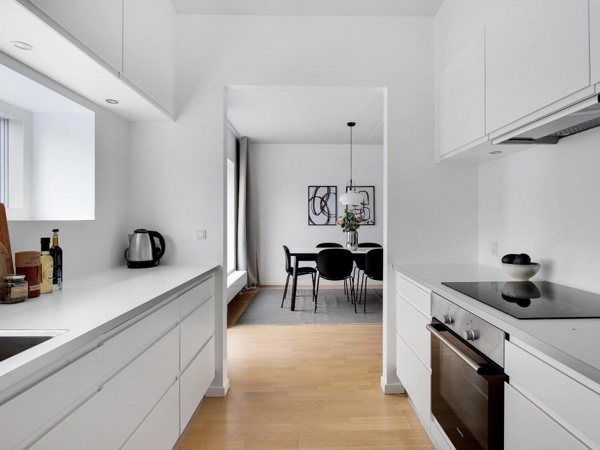 Sanders Arena - Inviting Two Bedroom Close To Metro Station Appartamento *