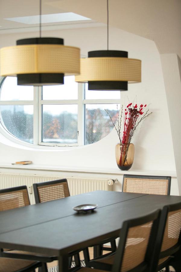 Appartement Unique 5 Bedroom Flat W Exposed Beams In