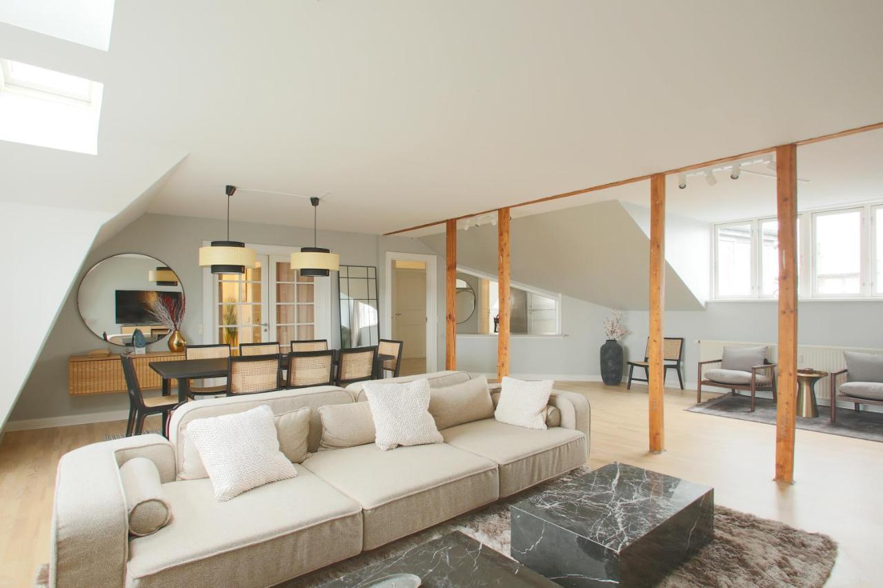 Appartement Unique 5 Bedroom Flat W Exposed Beams In Copenhague