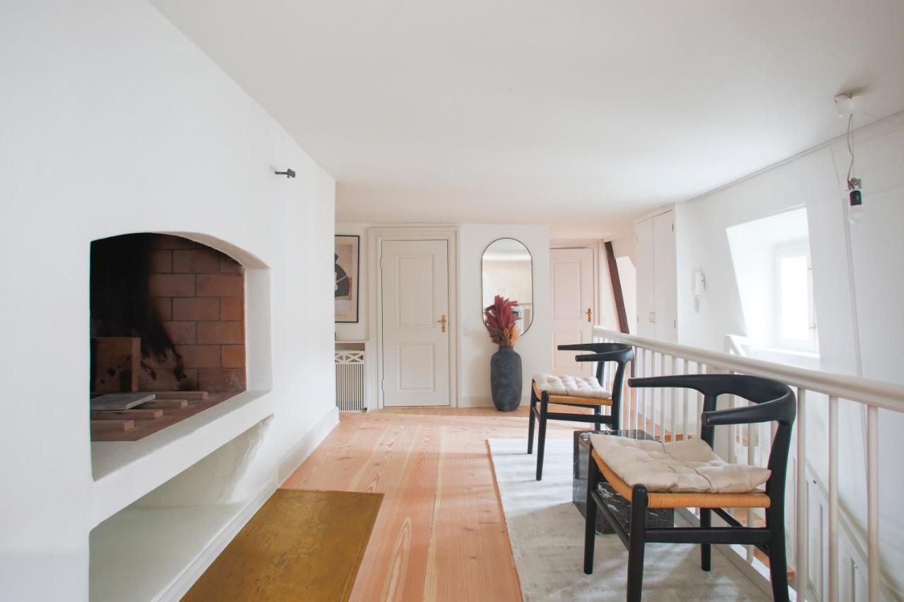 Modern 3br Duplex Flat In Nyhavn W Private Balcony Appartement
