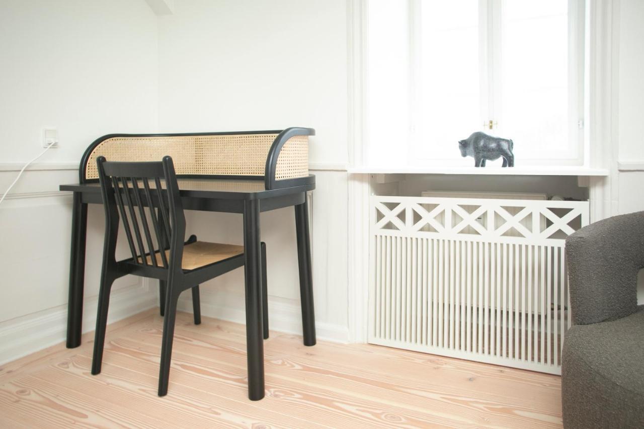 Modern 3br Duplex Flat In Nyhavn W Private Balcony * Copenhague