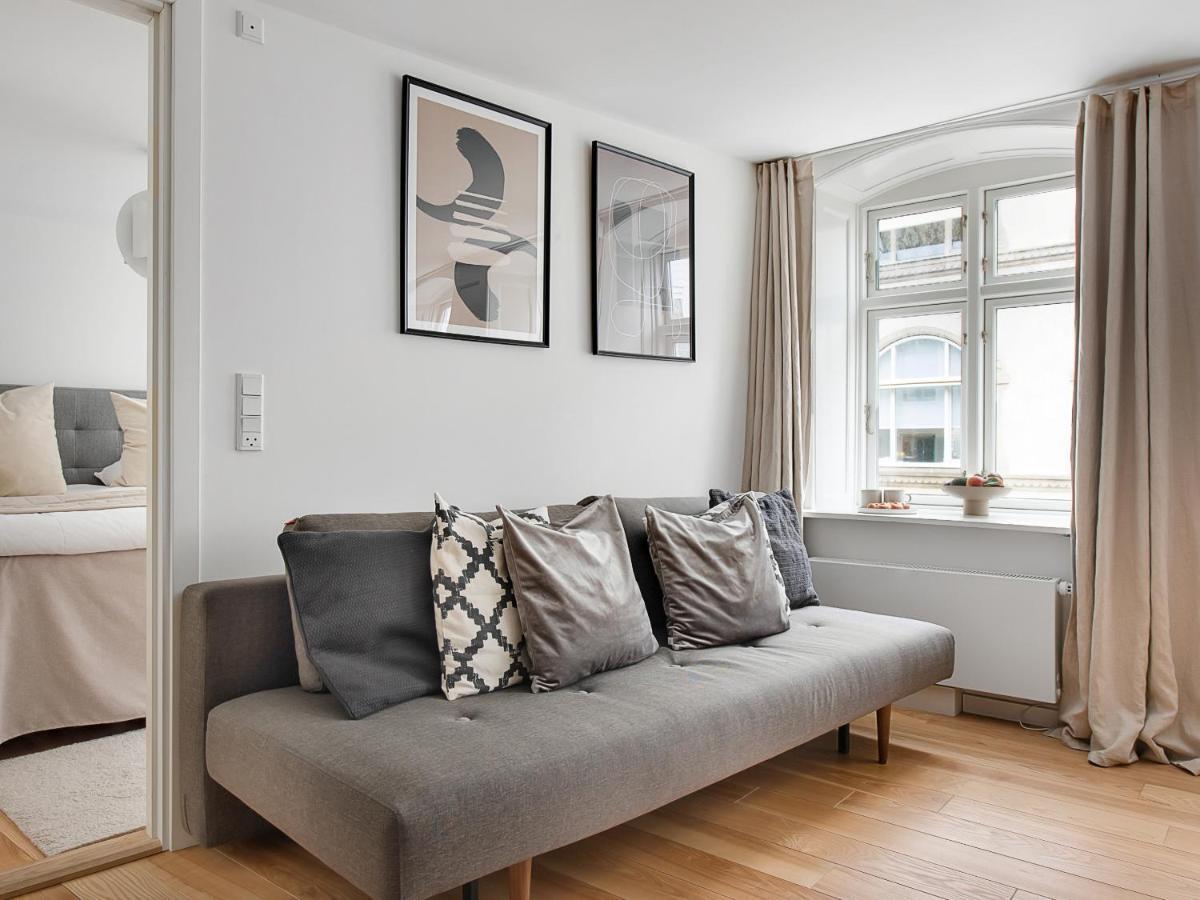 Sanders Regent - Endearing One-bedroom Near Square * Copenhagen