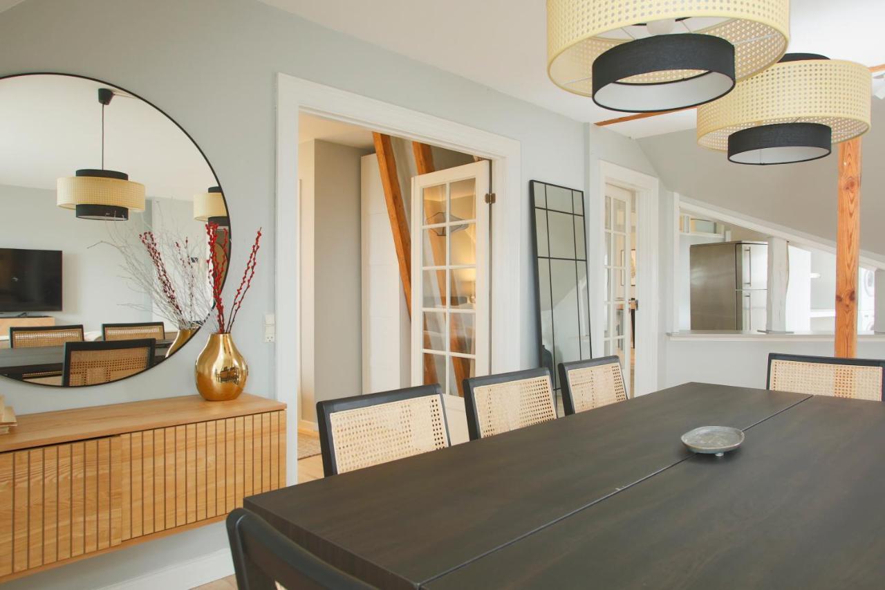 Unique 5 Bedroom Flat W Exposed Beams In Apartment