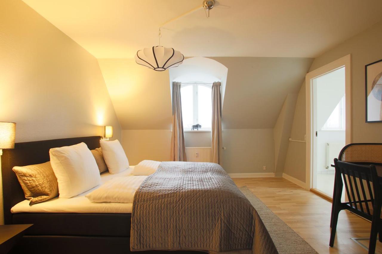 Unique 5 Bedroom Flat W Exposed Beams In Appartement