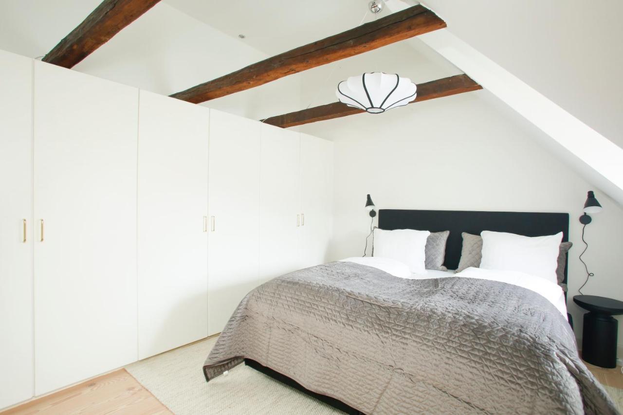 Modern 3br Duplex Flat In Nyhavn W Private Balcony