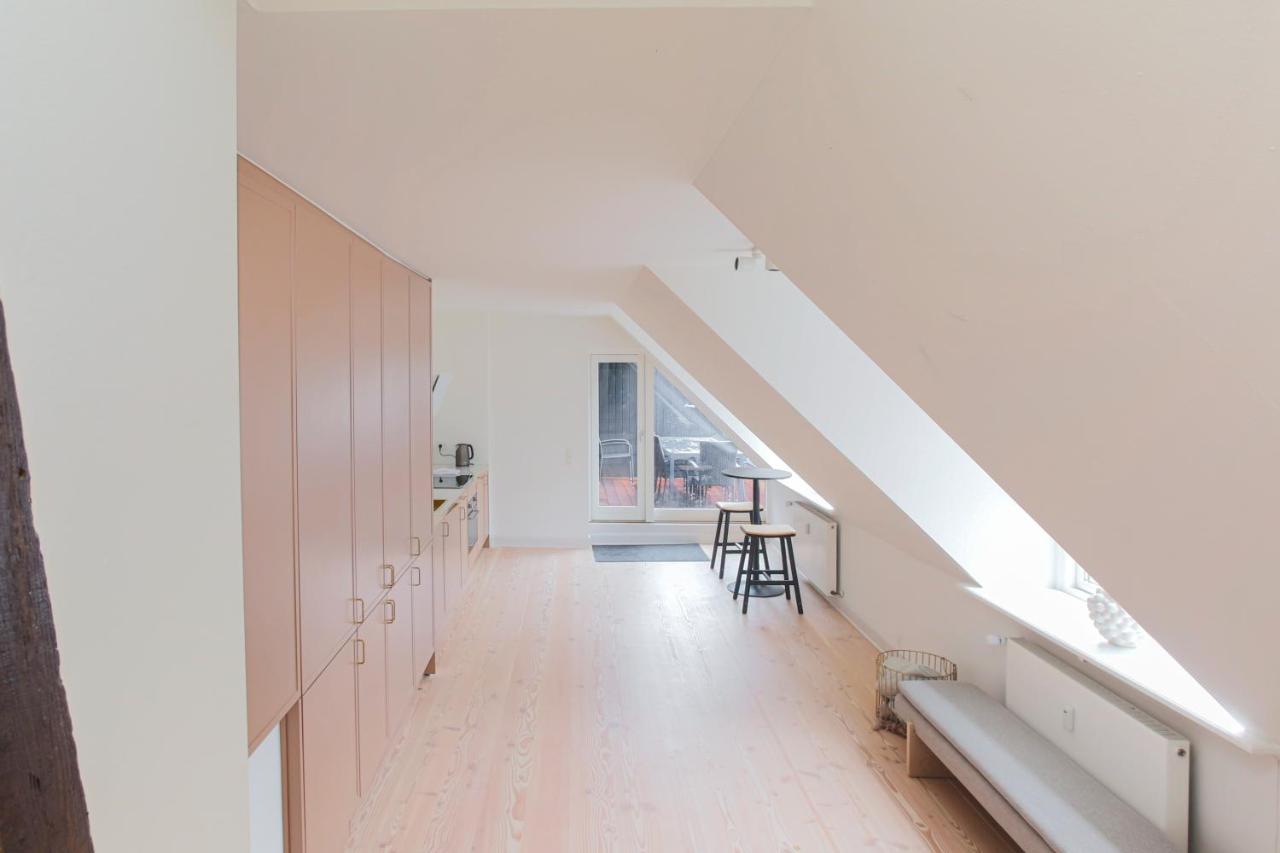 Modern 3br Duplex Flat In Nyhavn W Private Balcony *