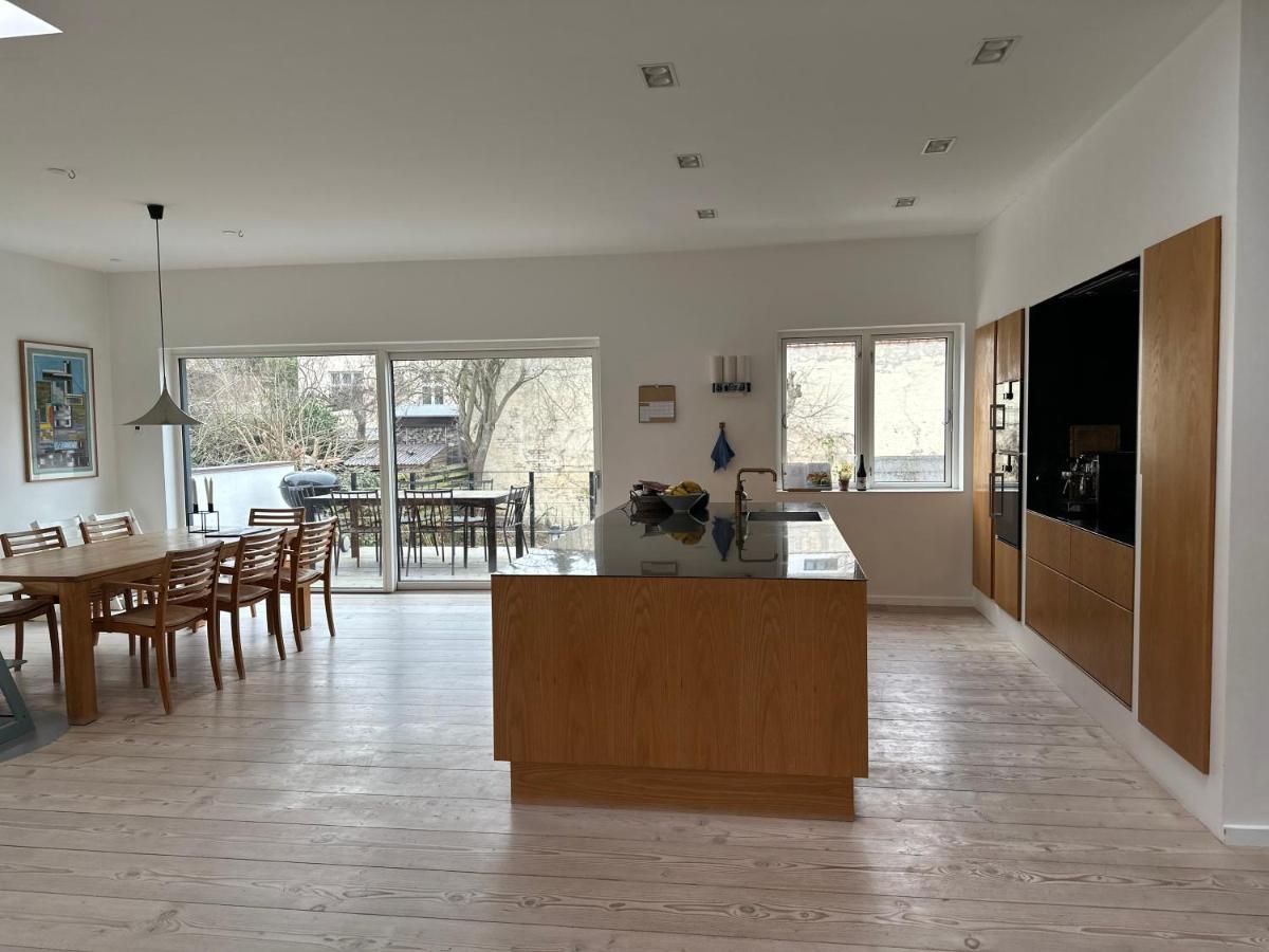 Huvilat Copenhagen Villa *