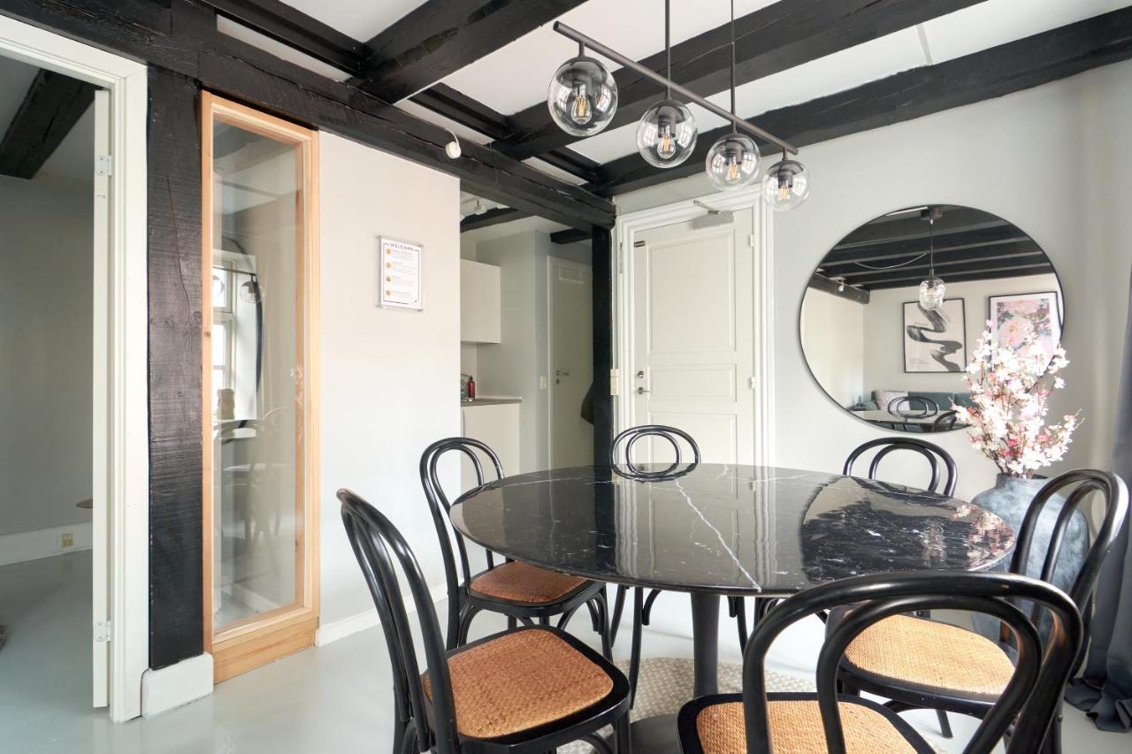 Unique 2 Bedroom Duplex W Exposed Beams In Cph * Copenhagen