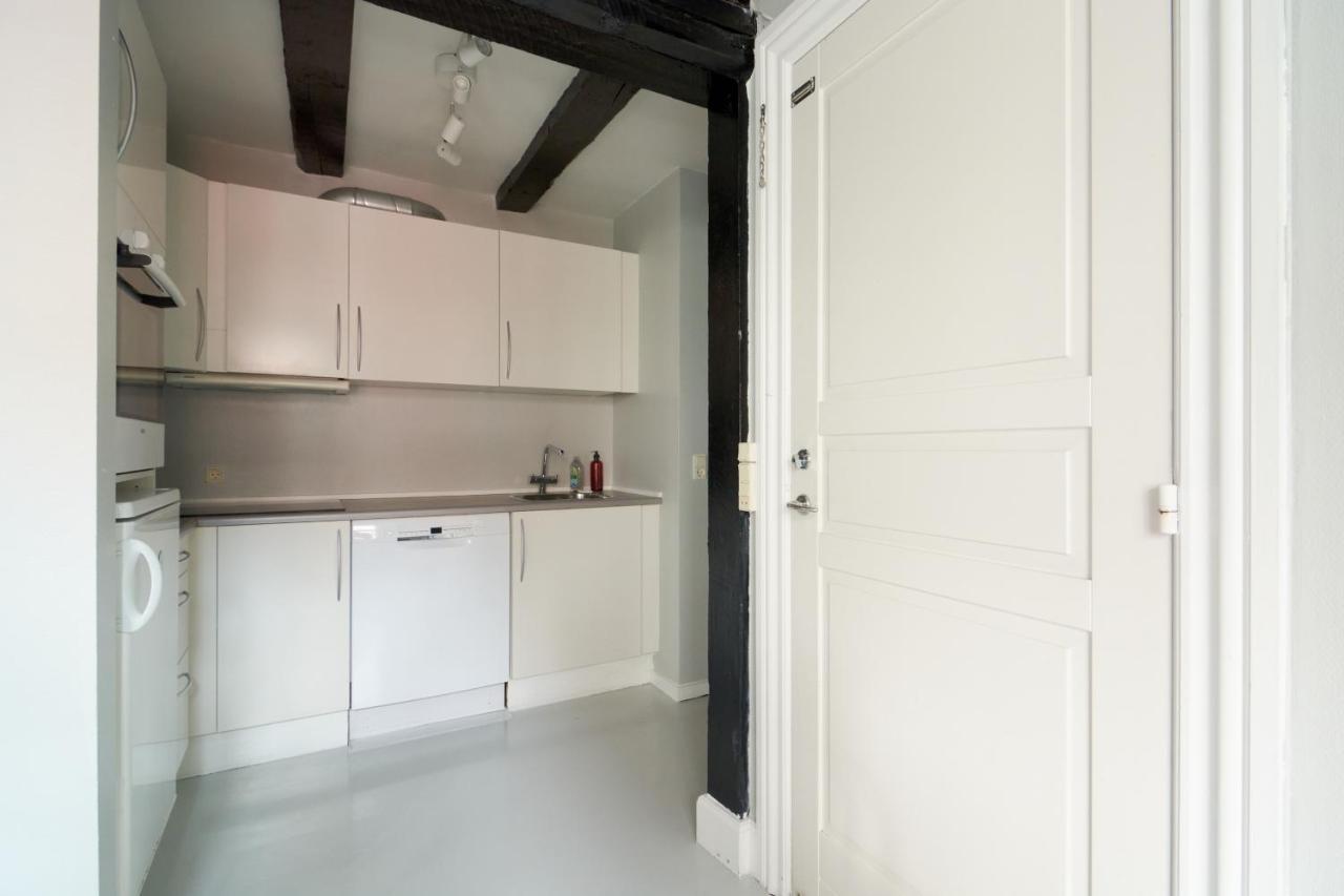 Unique 2 Bedroom Duplex W Exposed Beams In Cph * Copenhagen