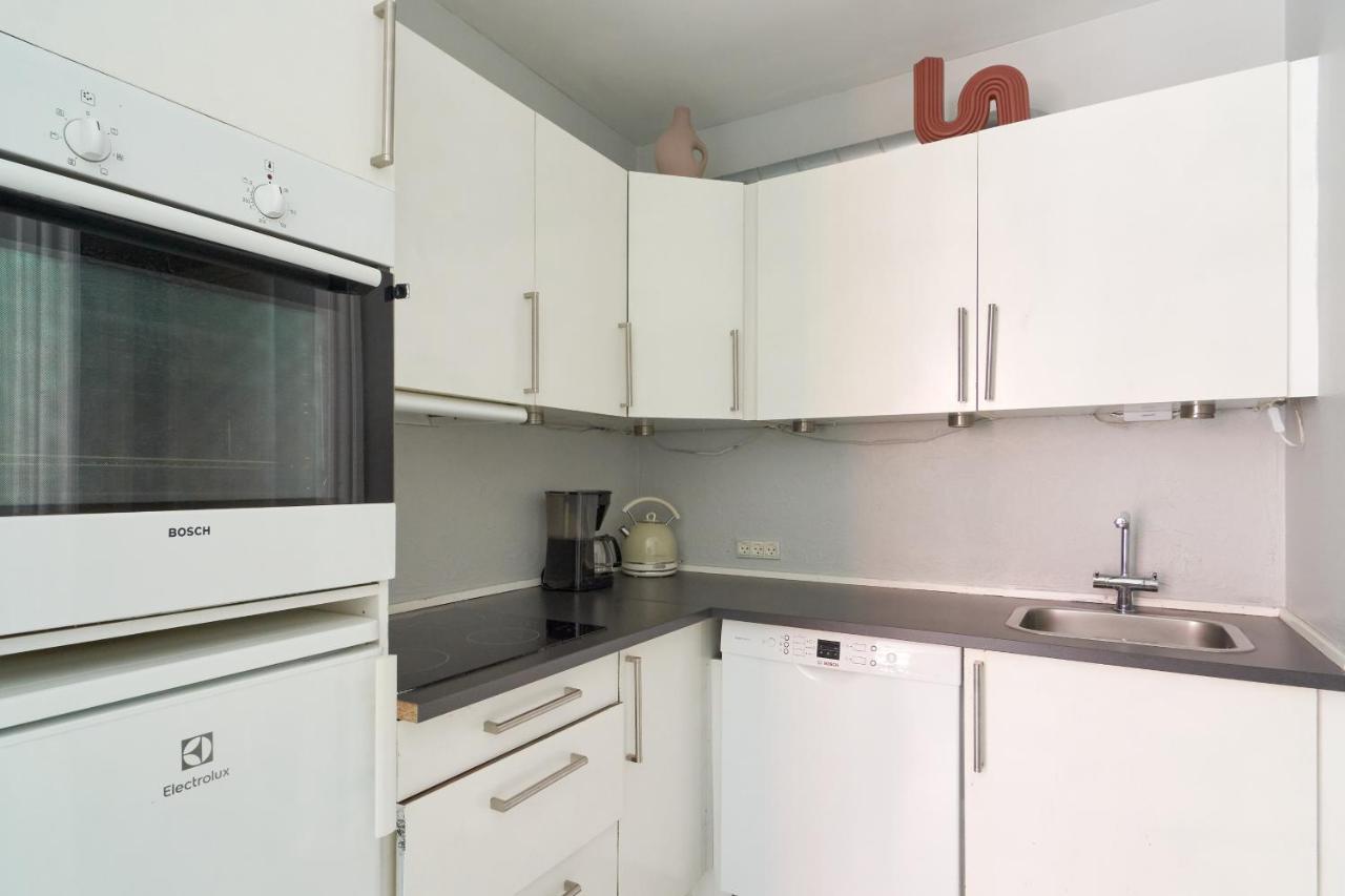 Stylish Ground Floor Flat Perfect For Couples Apartment Copenhagen