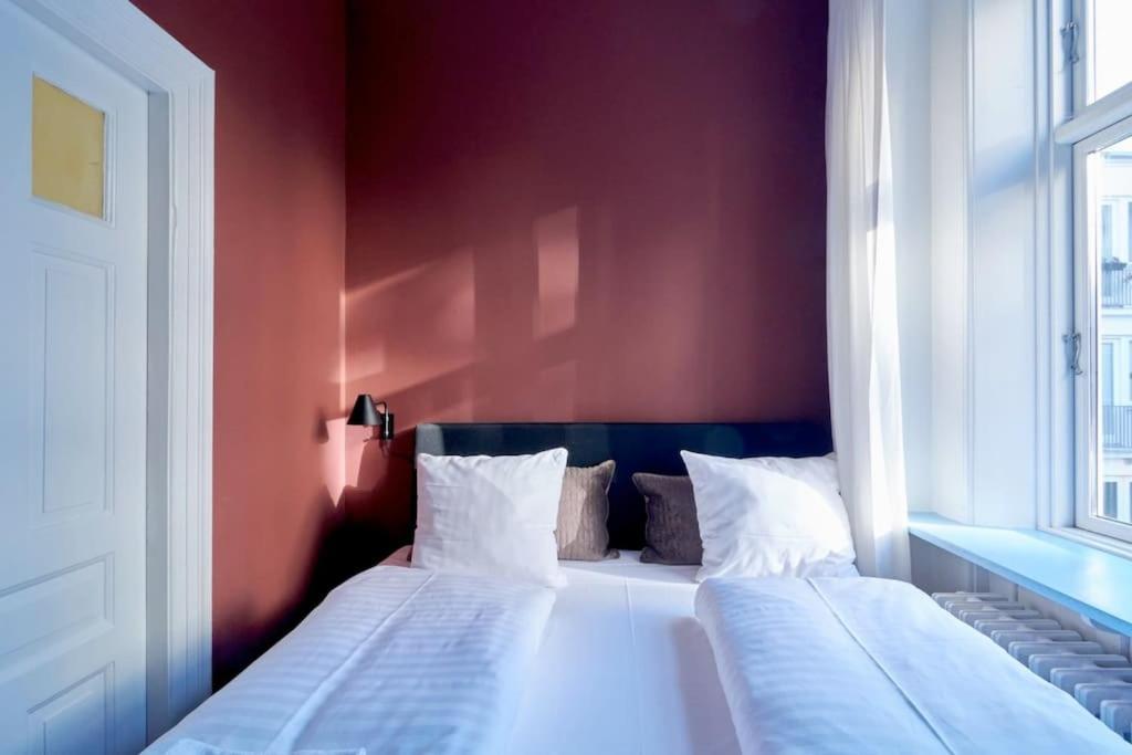 Appartement Moderen And Sleek 3br With Bath By The Lakes And Metro