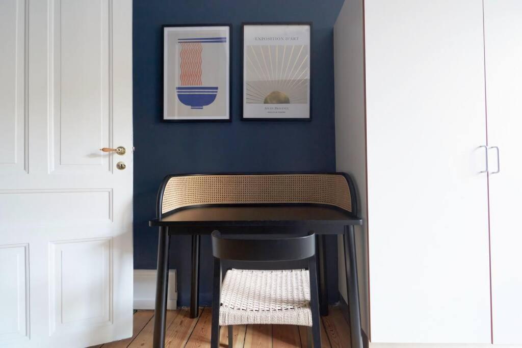 Moderen And Sleek 3br With Bath By The Lakes And Metro Copenhagen