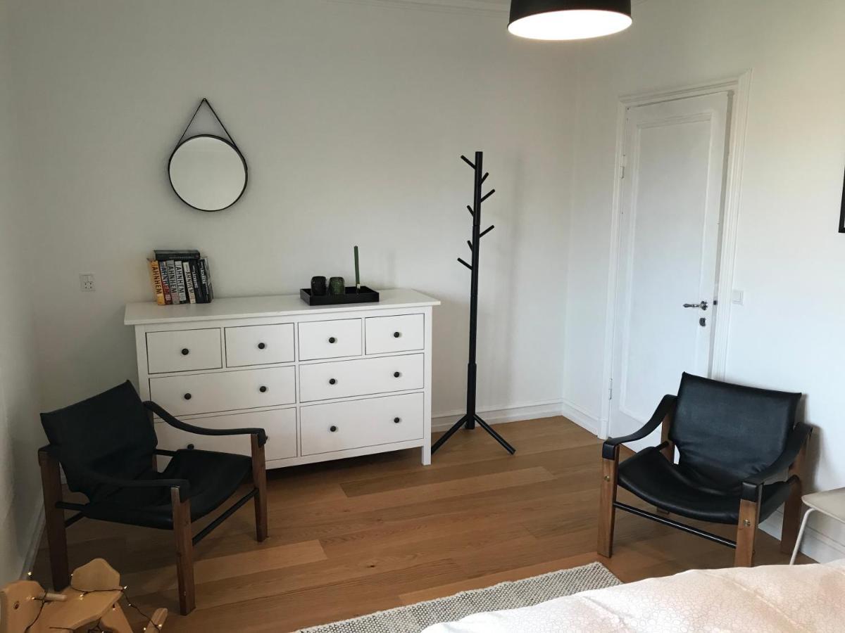 Charming Private Room, With Kitchen And Private Bathroom Séjour chez l'habitant