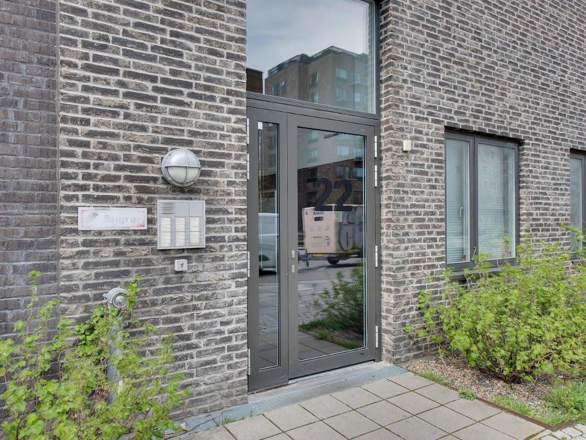 Sanders Arena - Chic Three-bedroom Close To Metro Station Apartment Copenhagen