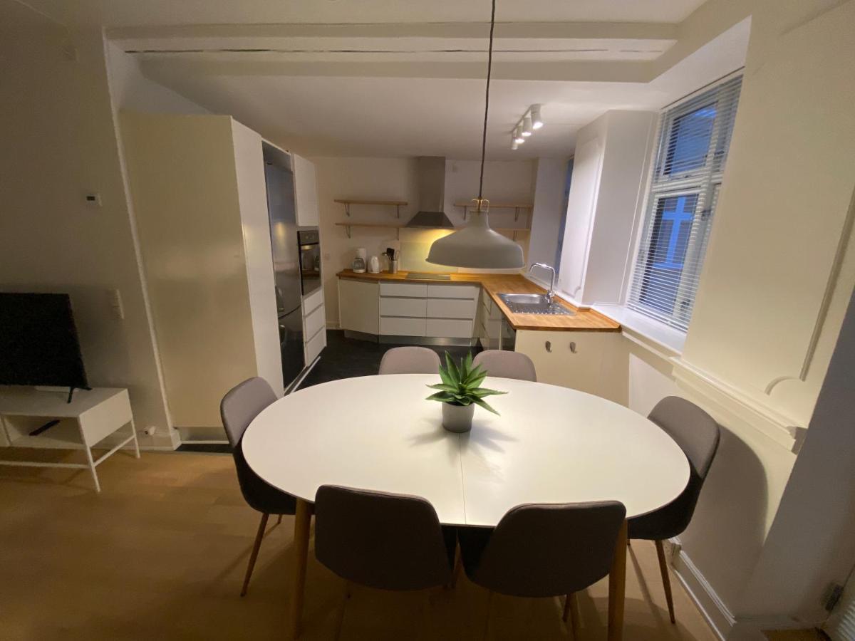 Charming 2-bedroom In The Heart Of Appartement Copenhague
