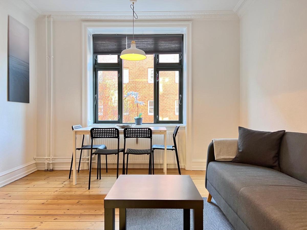 Apartment Two Bedroom In Copenhagen, Brohusgade 16,