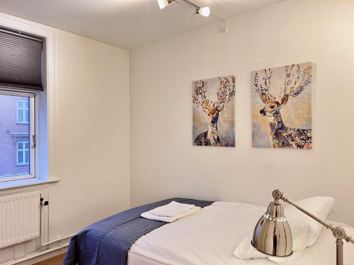 Two Bedroom In Copenhagen, Amagerbrogade 93, Apartamento Copenhaga
