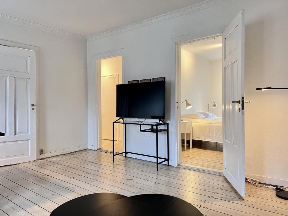 Apartment Two Bedroom In Copenhagen, Rantzausgade 32, Copenhagen