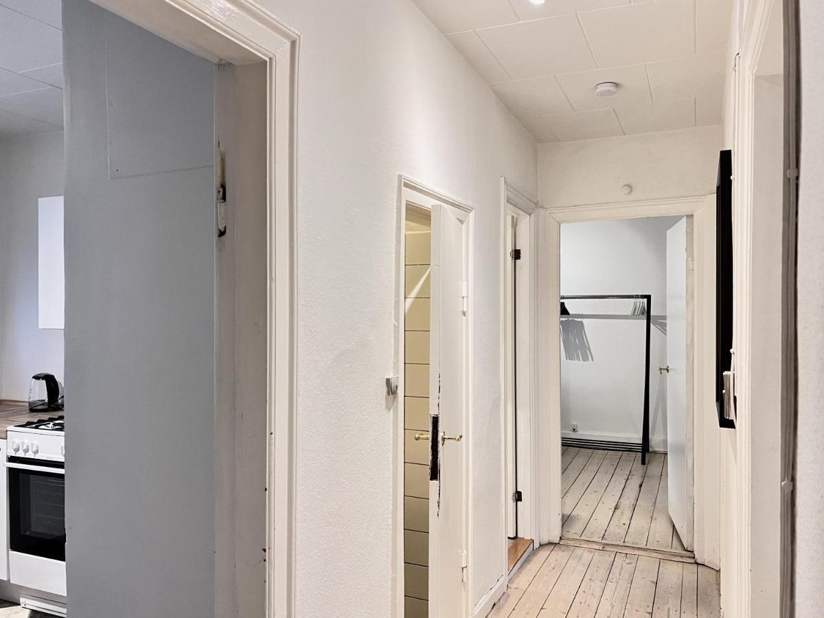 Two Bedroom In Copenhagen, Rantzausgade 32, Apartment *
